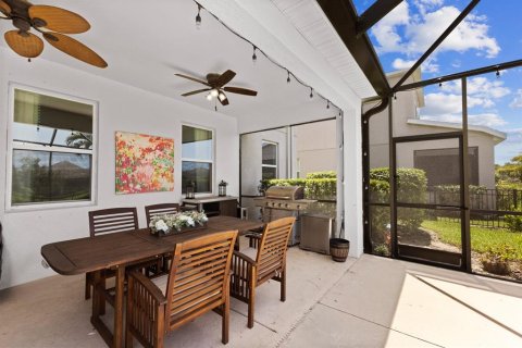 House in Bradenton, Florida 4 bedrooms, 240.52 sq.m. № 1778371 - photo 5