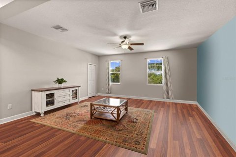 House in Bradenton, Florida 4 bedrooms, 240.52 sq.m. № 1778371 - photo 25