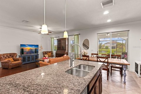 House in Bradenton, Florida 4 bedrooms, 240.52 sq.m. № 1778371 - photo 18
