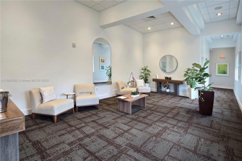 Copropriété à vendre à Doral, Floride: 3 chambres, 192.31 m2 № 2169684 - photo 10