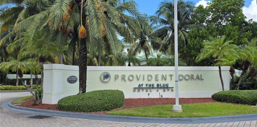 Condo à Doral, Floride, 3 chambres № 2169684