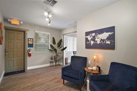 Propiedad comercial en venta en Eustis, Florida, 122.91 m2 № 1765336 - foto 19
