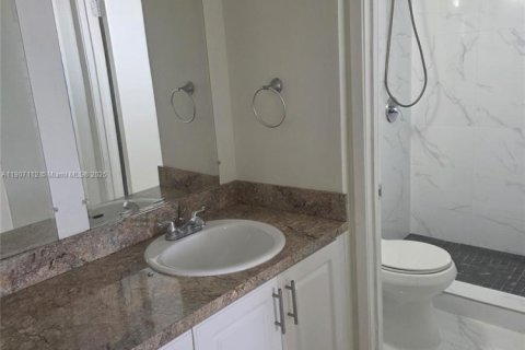 Copropriété à vendre à Miami, Floride: 2 chambres, 83.61 m2 № 1967822 - photo 9