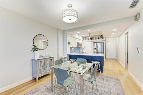 Copropriété à vendre à Punta Gorda, Floride: 2 chambres, 112.88 m2 № 2148117 - photo 6
