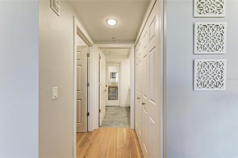 Copropriété à vendre à Punta Gorda, Floride: 2 chambres, 112.88 m2 № 2148117 - photo 18