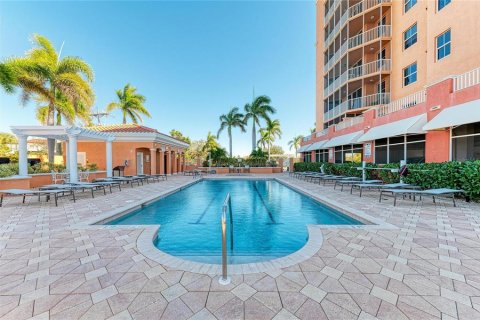 Copropriété à vendre à Punta Gorda, Floride: 2 chambres, 112.88 m2 № 2148117 - photo 5