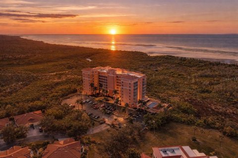 Copropriété à vendre à Punta Gorda, Floride: 2 chambres, 112.88 m2 № 2148117 - photo 2
