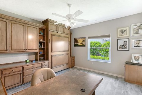 Villa ou maison à vendre à Sarasota, Floride: 3 chambres, 266.82 m2 № 2294811 - photo 25