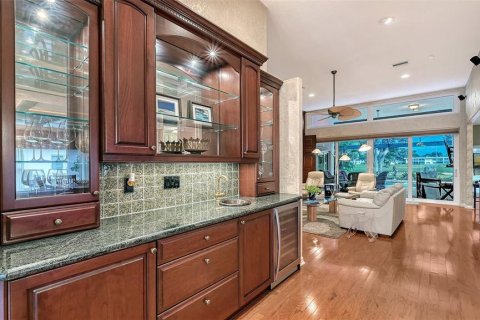 Villa ou maison à vendre à Sarasota, Floride: 3 chambres, 266.82 m2 № 2294811 - photo 10