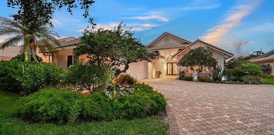 Villa ou maison à Sarasota, Floride 3 chambres, 266.82 m2 № 2294811