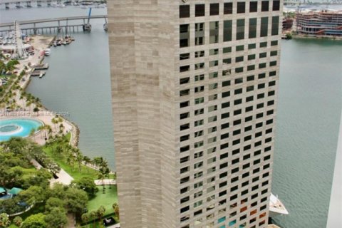 Condominio en alquiler en Miami, Florida, 2 dormitorios, 108.6 m2 № 1934564 - foto 10