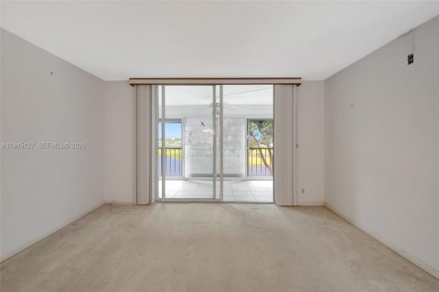 Купить кондоминиум в Делрей-Бич, Флорида 2 спальни, 98.48м2, № 2001455 - фото 12