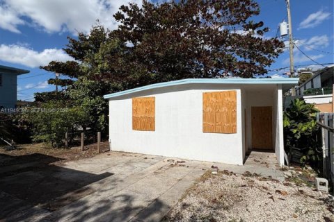 Immobilier commercial à vendre à Miami, Floride: 128.21 m2 № 2005228 - photo 9