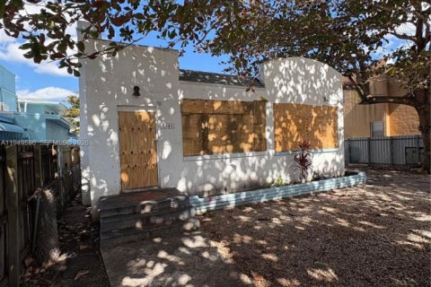 Immobilier commercial à vendre à Miami, Floride: 128.21 m2 № 2005228 - photo 3