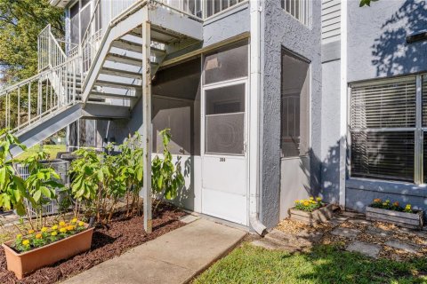 Condo à Sanford, Floride, 2 chambres  № 2314743