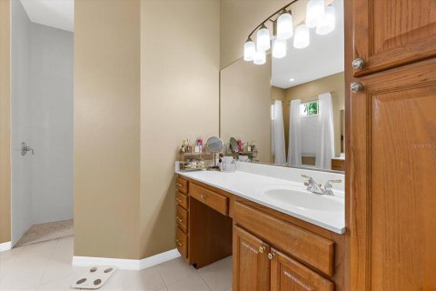 Villa ou maison à vendre à Bradenton, Floride: 3 chambres, 239.87 m2 № 1800204 - photo 28