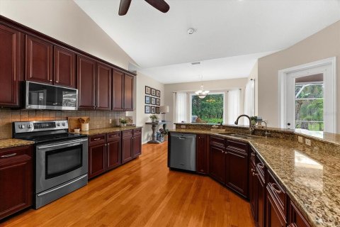Villa ou maison à vendre à Bradenton, Floride: 3 chambres, 239.87 m2 № 1800204 - photo 7