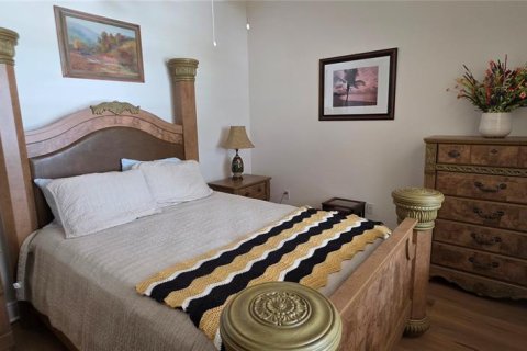 Condominio en alquiler en Punta Gorda, Florida, 2 dormitorios, 187.76 m2 № 2201379 - foto 18