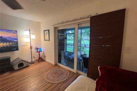 Townhouse in Jupiter, Florida 2 bedrooms, 114.55 sq.m. № 1954710 - photo 6