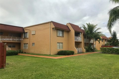 Condo à Miami, Floride, 2 chambres  № 2414517