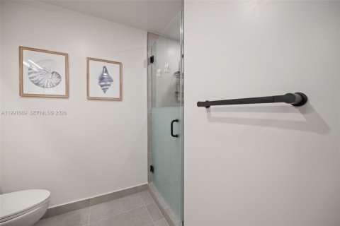 Condo in Miami, Florida  № 2053099 - photo 11