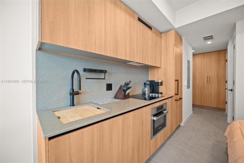 Condo in Miami, Florida  № 2053099 - photo 3