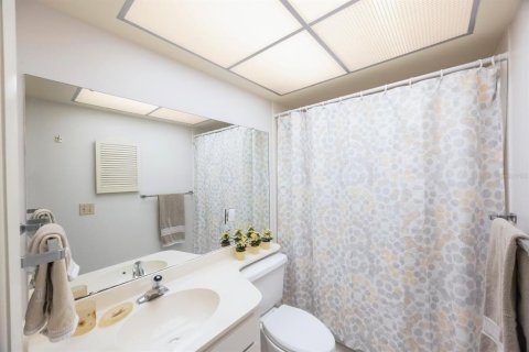 Condominio en venta en Bradenton, Florida, 2 dormitorios, 122.07 m2 № 1426847 - foto 50
