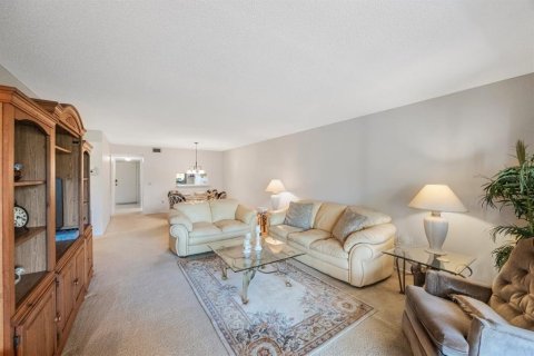 Condominio en venta en Bradenton, Florida, 2 dormitorios, 122.07 m2 № 1426847 - foto 17