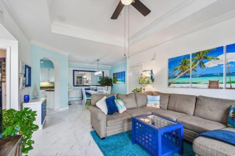 Condo in Tampa, Florida, 1 bedroom № 2095950 - photo 6