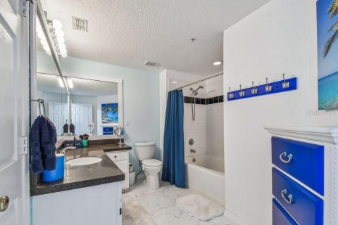 Condo in Tampa, Florida, 1 bedroom № 2095950 - photo 22