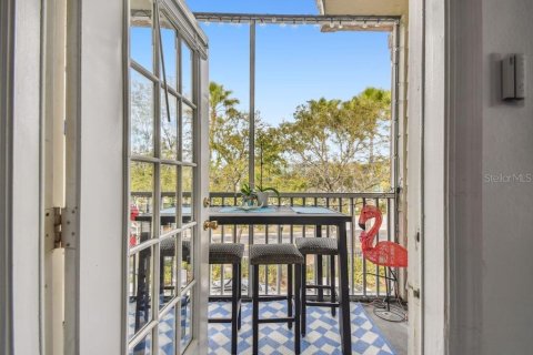 Condo in Tampa, Florida, 1 bedroom № 2095950 - photo 24
