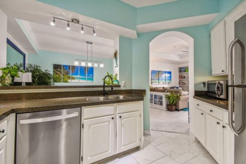 Condo in Tampa, Florida, 1 bedroom № 2095950 - photo 14
