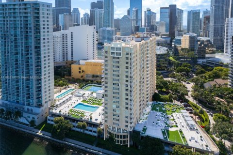 Condo in Miami, Florida, 1 bedroom  № 1923341 - photo 16