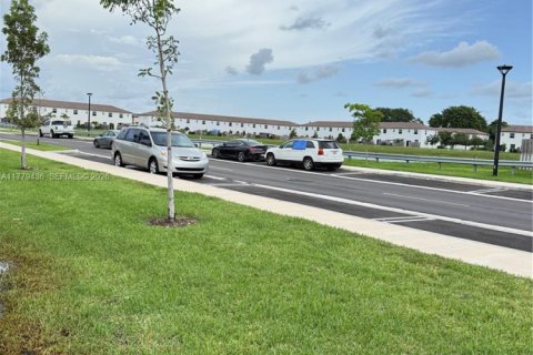 House in Miami, Florida 3 bedrooms № 1985671 - photo 24