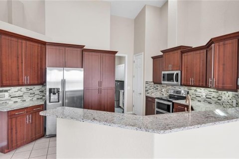 Casa en alquiler en Lakeland, Florida, 3 dormitorios, 306.95 m2 № 1899408 - foto 3