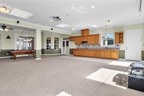 House in Lakeland, Florida 3 bedrooms, 306.95 sq.m. № 1899408 - photo 6