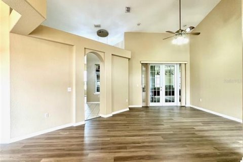 House in Lakeland, Florida 3 bedrooms, 306.95 sq.m. № 1899408 - photo 19
