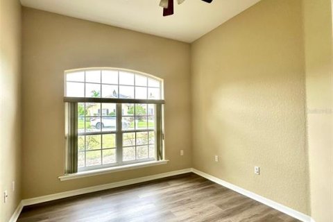 House in Lakeland, Florida 3 bedrooms, 306.95 sq.m. № 1899408 - photo 28