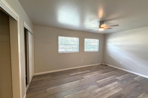 Condominio en venta en Gainesville, Florida, 1 dormitorio, 50.17 m2 № 2238719 - foto 6