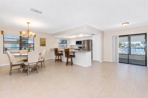 Casa en venta en Hudson, Florida, 3 dormitorios, 197.05 m2 № 2200515 - foto 17