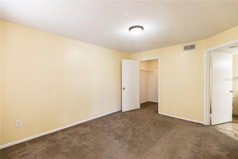 Condo in Kissimmee, Florida, 2 bedrooms  № 1847863 - photo 5