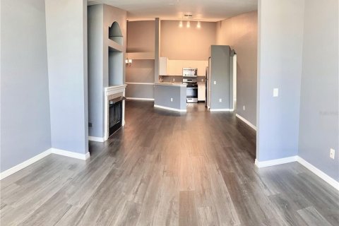 Copropriété à louer à Orlando, Floride: 4 chambres, 149.57 m2 № 2156185 - photo 7