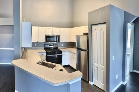 Copropriété à louer à Orlando, Floride: 4 chambres, 149.57 m2 № 2156185 - photo 4