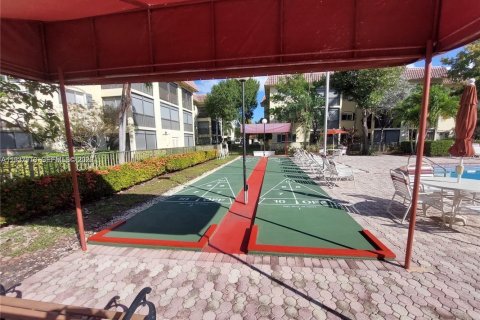 Снять в аренду кондоминиум в Помпано-Бич, Флорида 1 спальня, 62.71м2, № 1995676 - фото 22