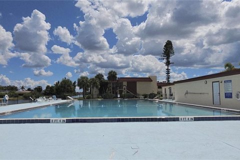 Copropriété à louer à Rotonda, Floride: 2 chambres, 114.08 m2 № 2399108 - photo 19
