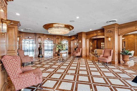 Condo in Coral Gables, Florida № 2076234 - photo 2
