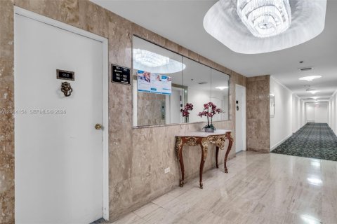 Condo in Coral Gables, Florida № 2076234 - photo 3