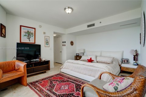 Copropriété à vendre à Sunny Isles Beach, Floride: 2 chambres, 120.87 m2 № 1936293 - photo 16