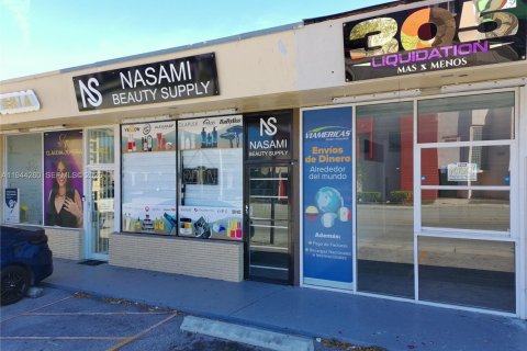 Immobilier commercial à vendre à Miami, Floride № 2004772 - photo 10