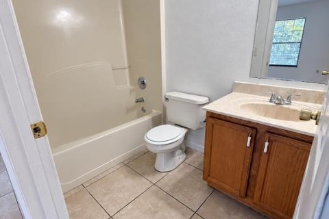 Villa ou maison à louer à Poinciana, Floride: 2 chambres, 93.65 m2 № 2431677 - photo 20